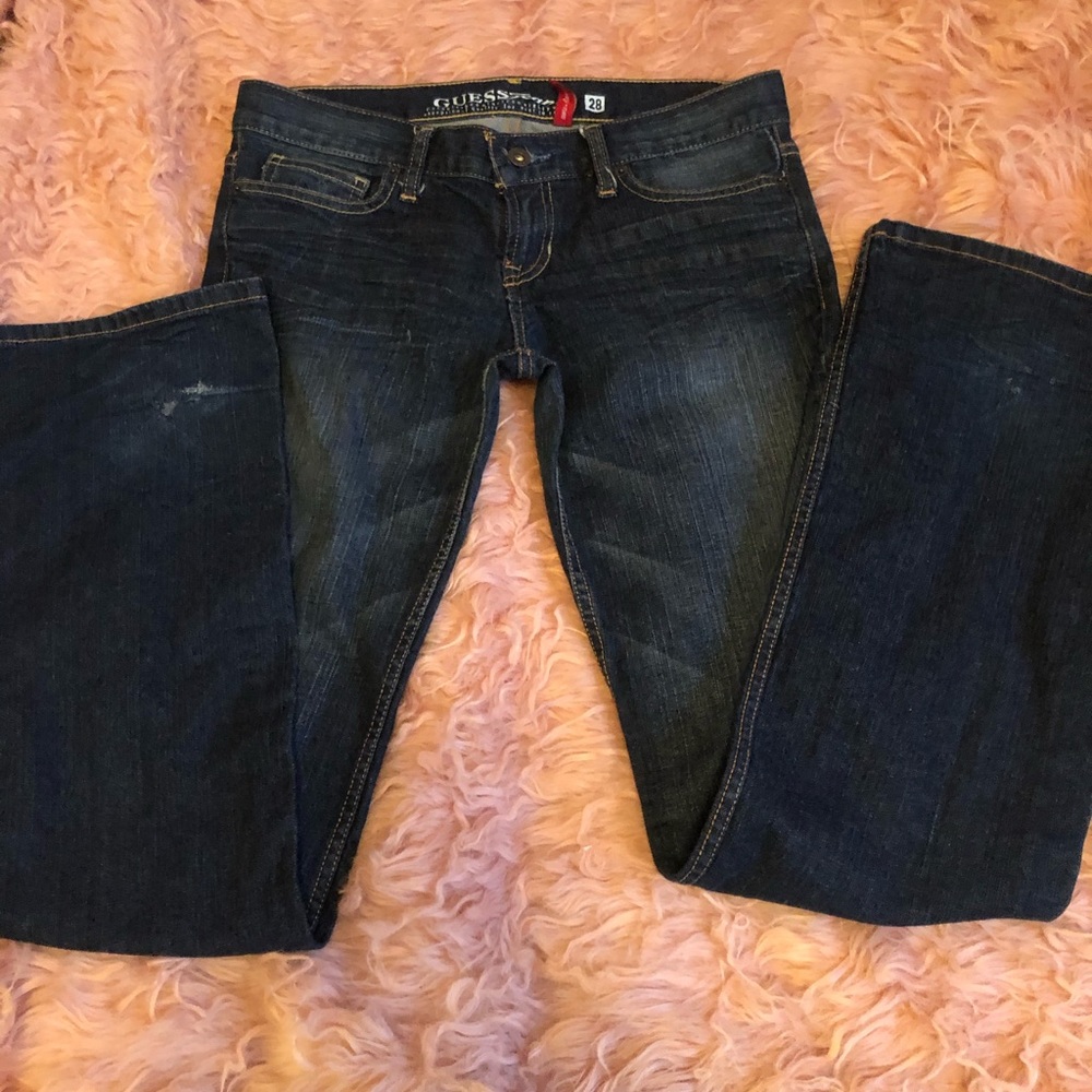 Guess Jeans - Picture 2 of 5